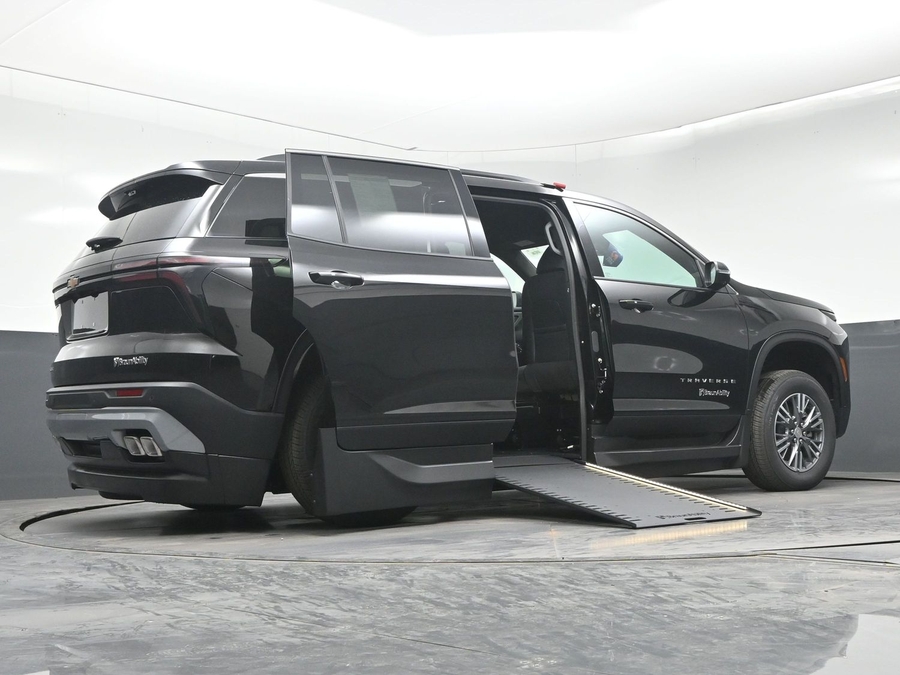 New 2026 Chevrolet Traverse 1LT