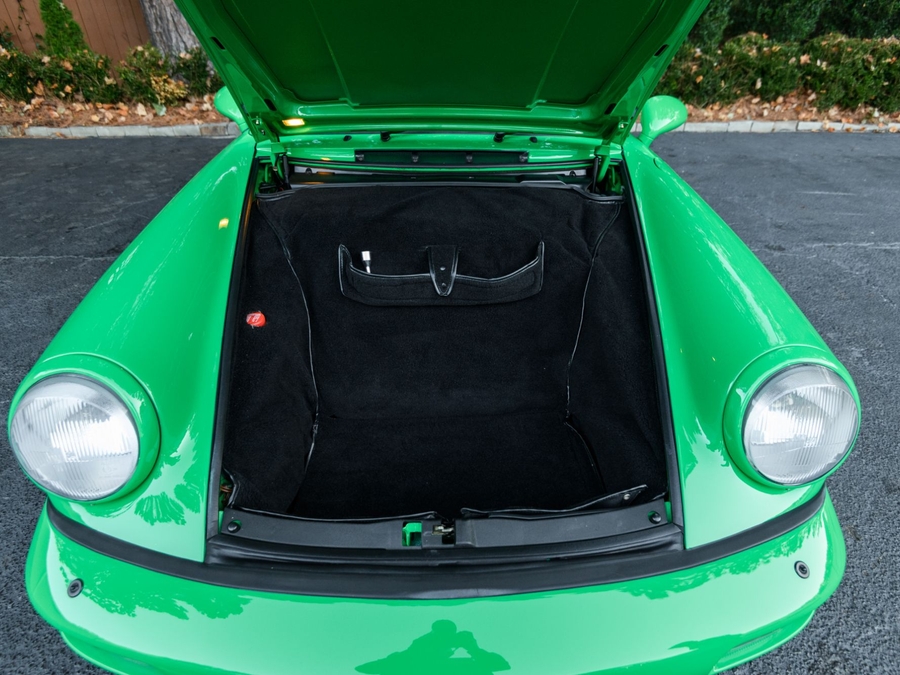 1991 Porsche 911 Carrera 2