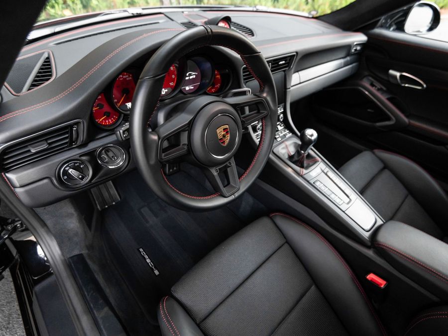 2019 Porsche 911 GT3 Touring