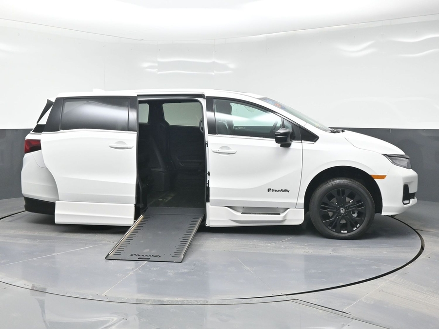 New 2026 Honda Odyssey Sport