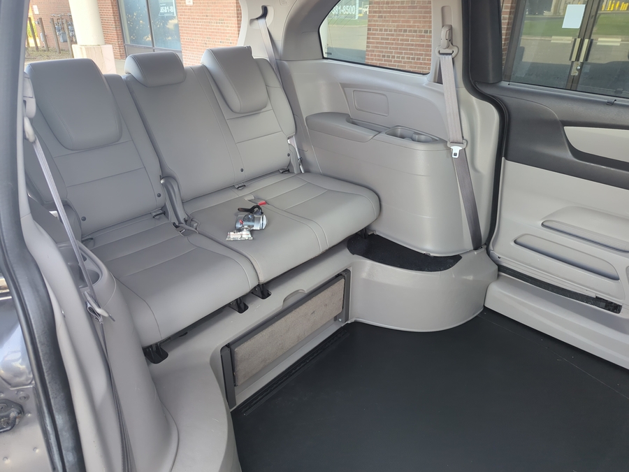 PRE OWNED 2016 Honda Odyssey EX-L