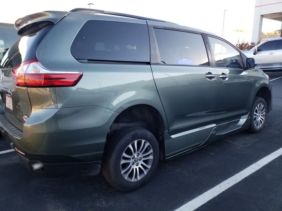 PRE OWNED 2019 Toyota Sienna XLE