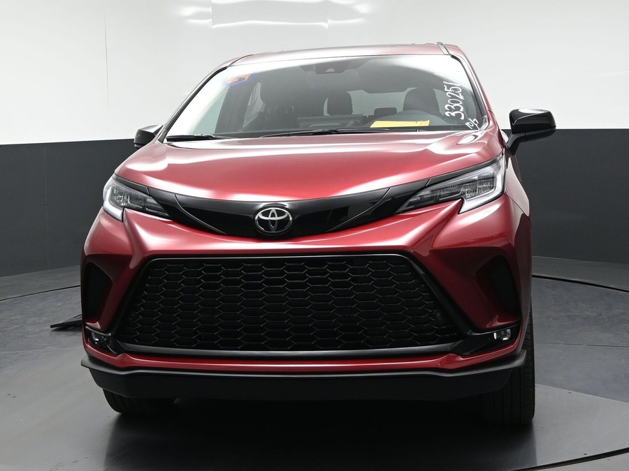New 2026 Toyota Sienna XSE Sport