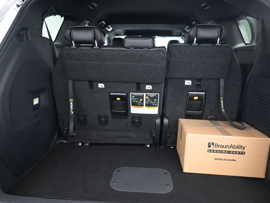 New 2026 Toyota Sienna XSE Sport