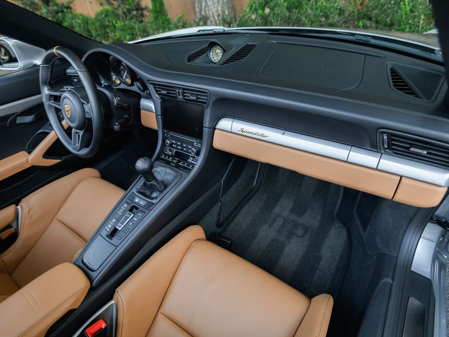 2019 Porsche 911 Speedster