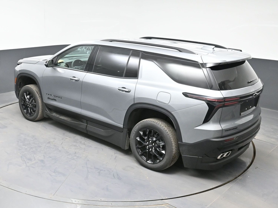 New 2026 Chevrolet Traverse 1LT Midnight Edition