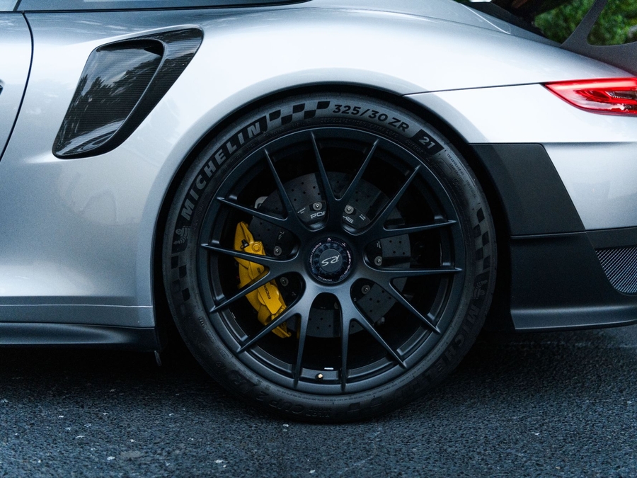 2018 Porsche 911 GT2 RS