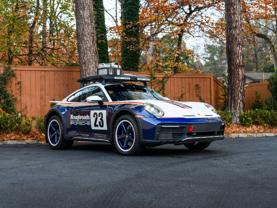2024 Porsche 911 Dakar