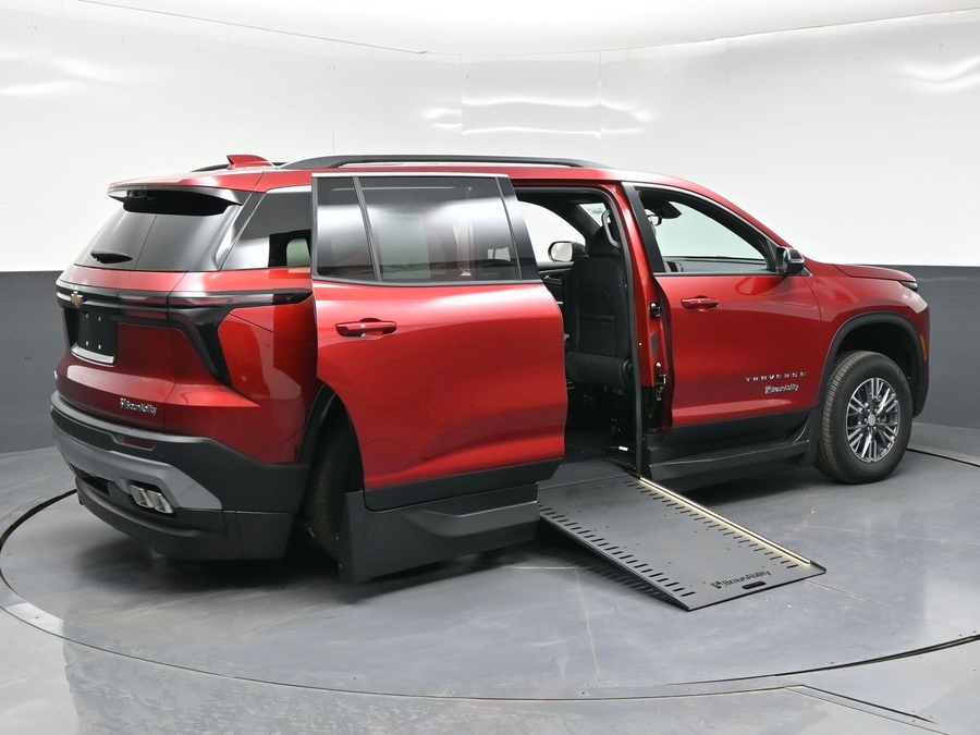 New 2026 Chevrolet Traverse 1LT