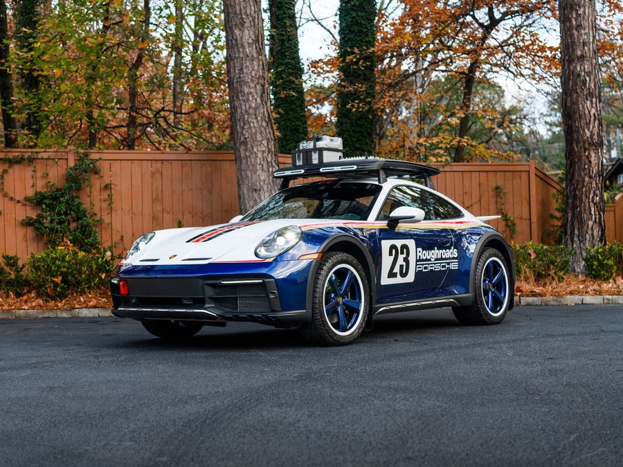 2024 Porsche 911 Dakar