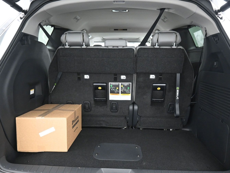 New 2026 Toyota Sienna XLE Add