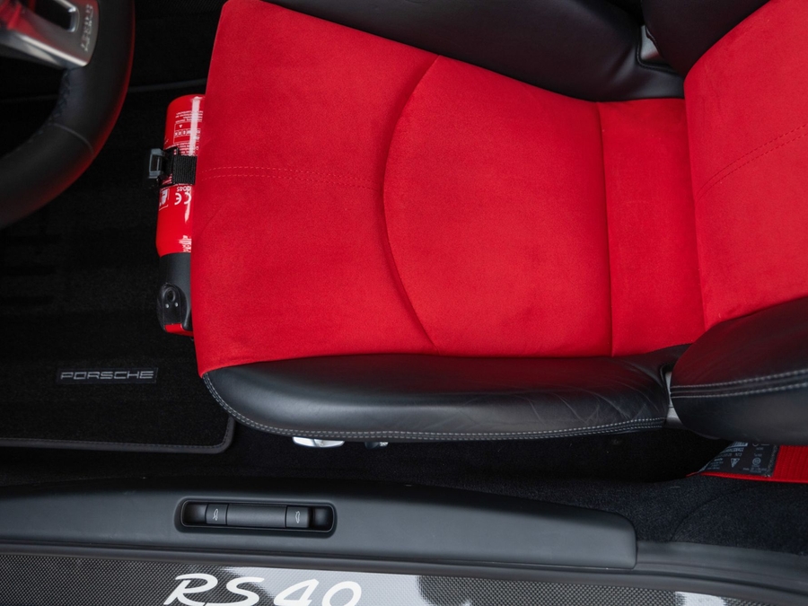 2011 Porsche 911 GT3 RS 4.0