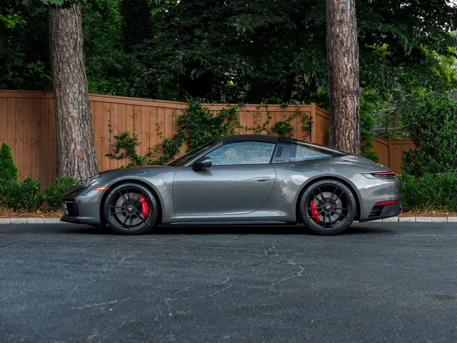 2024 Porsche 911 Targa 4 GTS