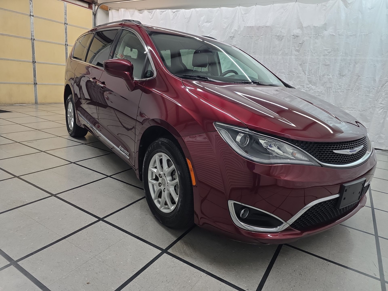 2020 Chrysler Pacifica Touring L