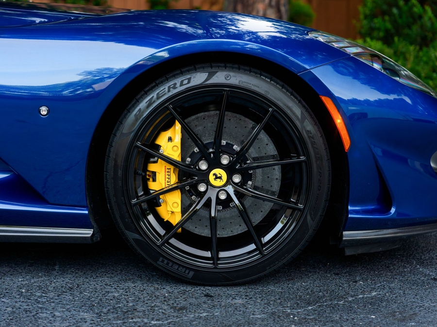 2022 Ferrari 812 GTS