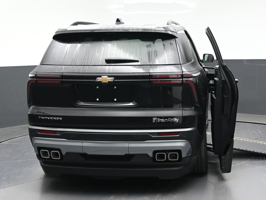 New 2027 Chevrolet Traverse 1LT