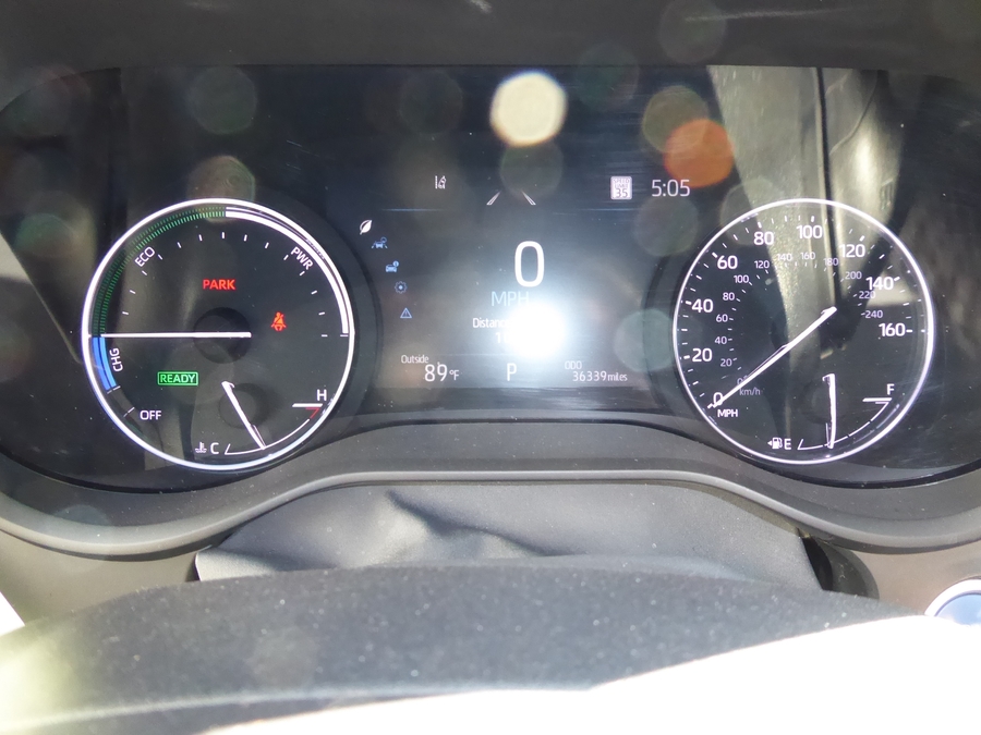 PRE OWNED 2024 Toyota Sienna Platinum