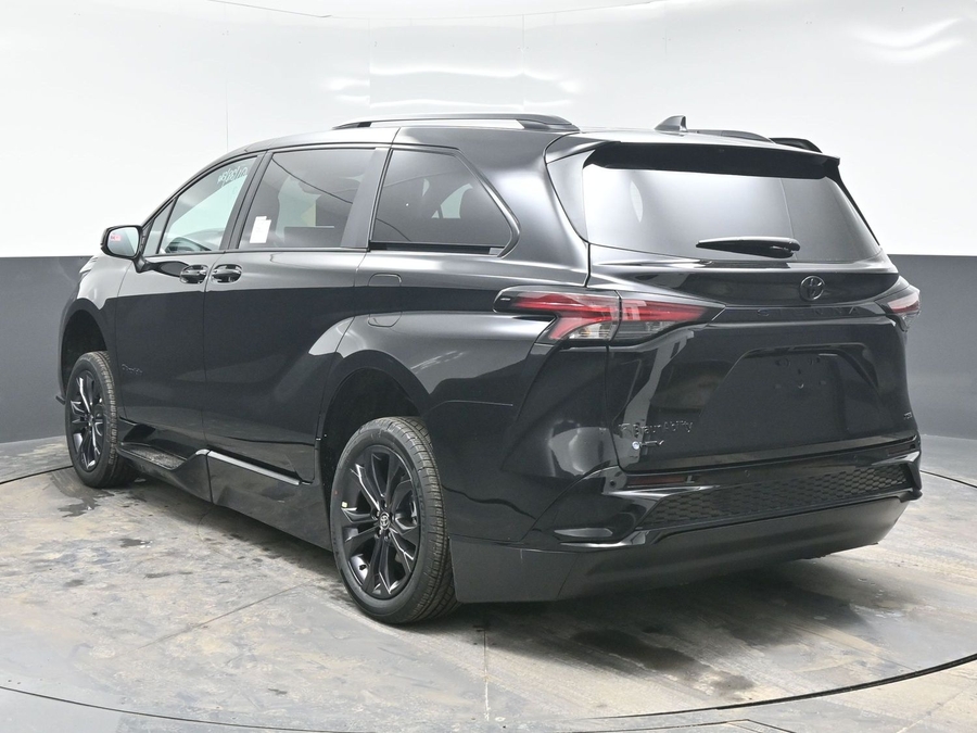 New 2026 Toyota Sienna XSE Sport
