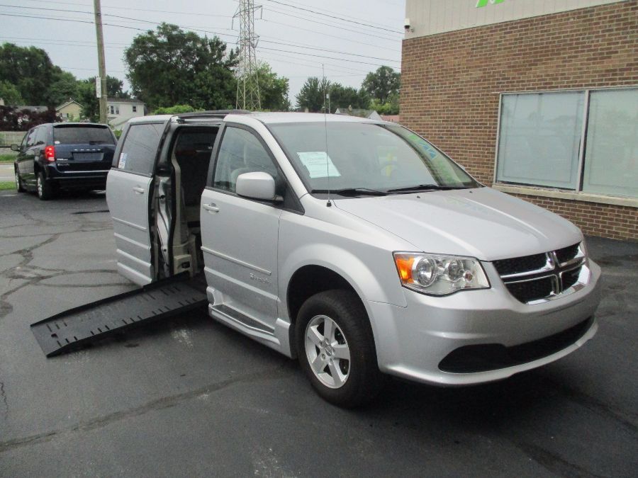 Wheelchair vans in Toledo, OH MobilityWorks