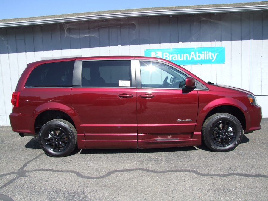 PRE OWNED 2019 Dodge Grand Caravan GT