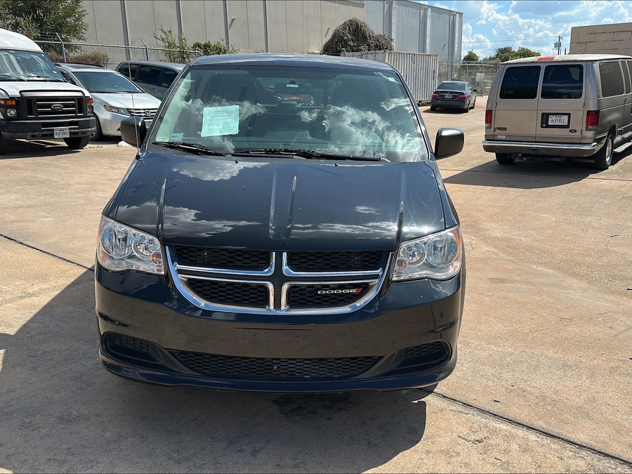 PRE OWNED 2017 Dodge Grand Caravan SE