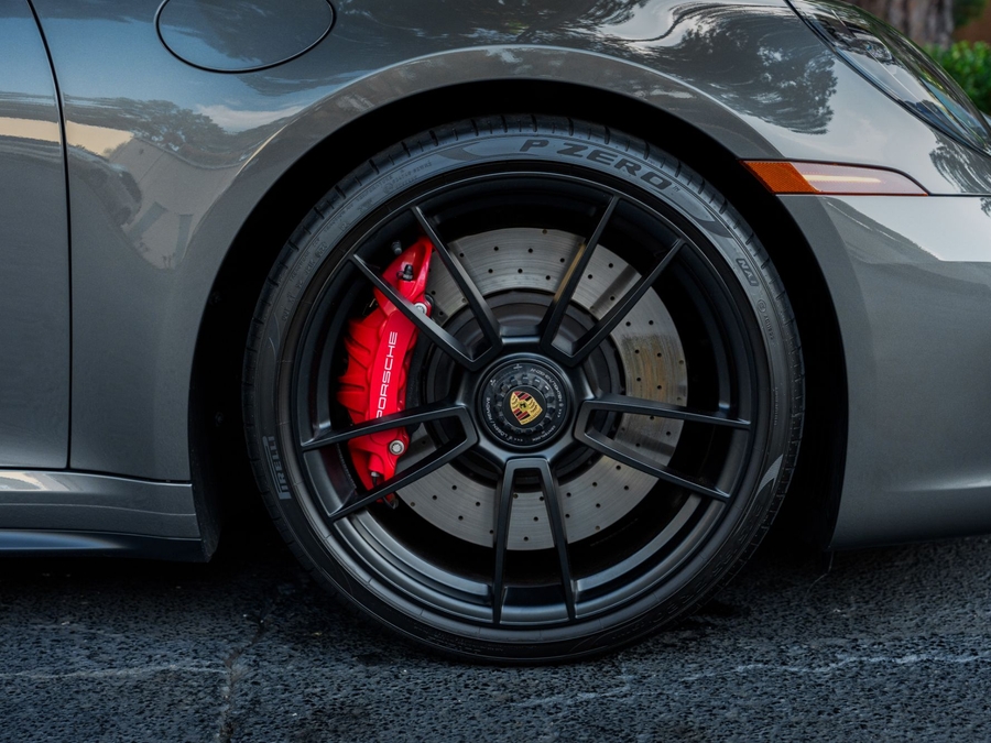 2024 Porsche 911 Targa 4 GTS