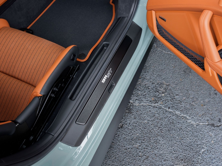 2024 Porsche 911 ST