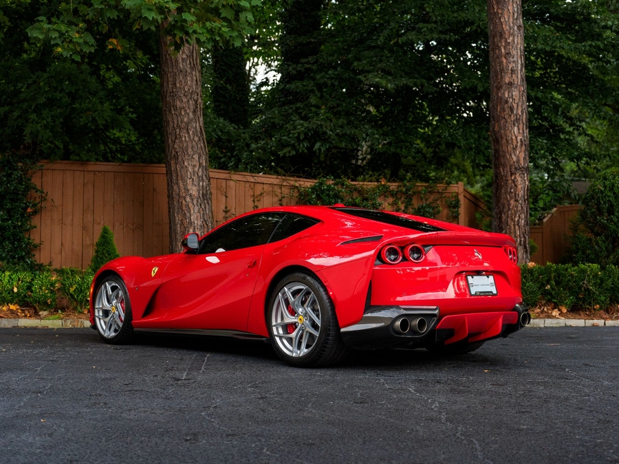 2019 Ferrari 812 Superfast