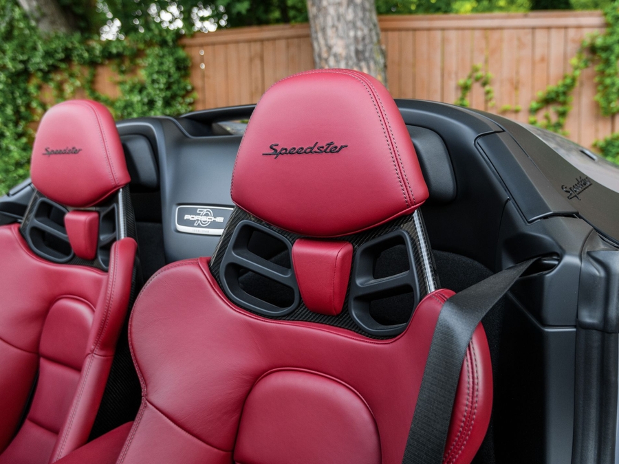 2019 Porsche 911 Speedster