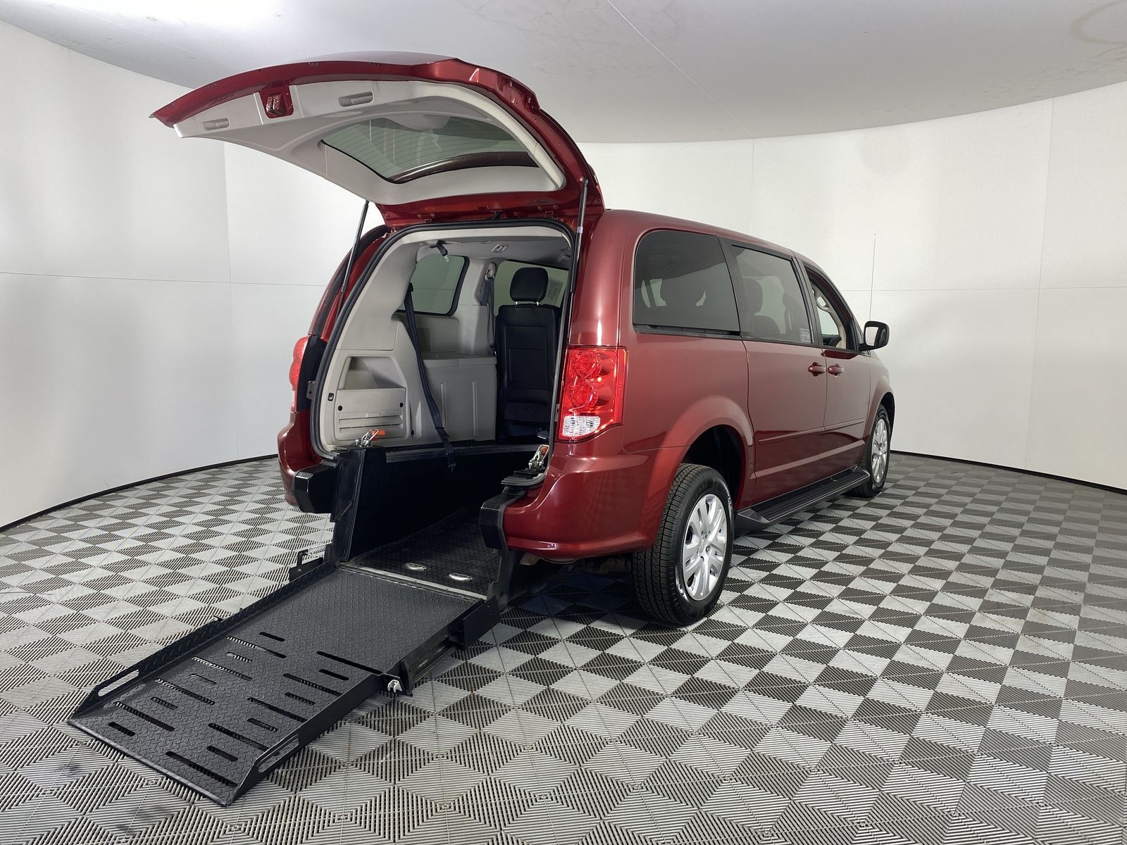 2015 Dodge Grand Caravan SE