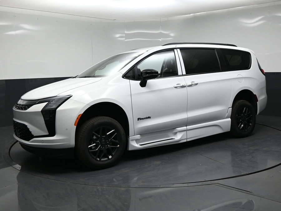 New 2027 Chrysler Pacifica Select Sport