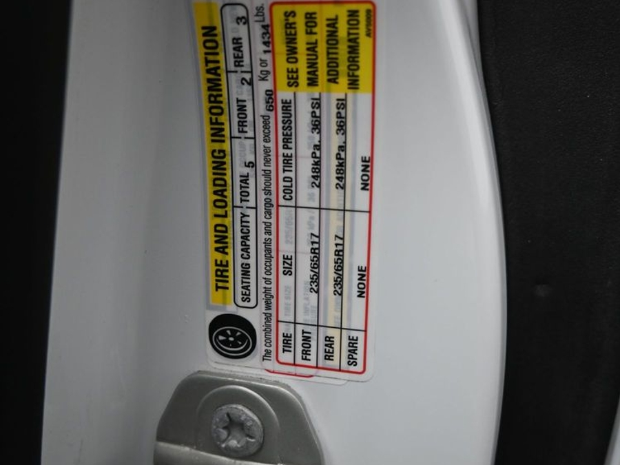 PRE OWNED 2023 Chrysler Pacifica Touring L