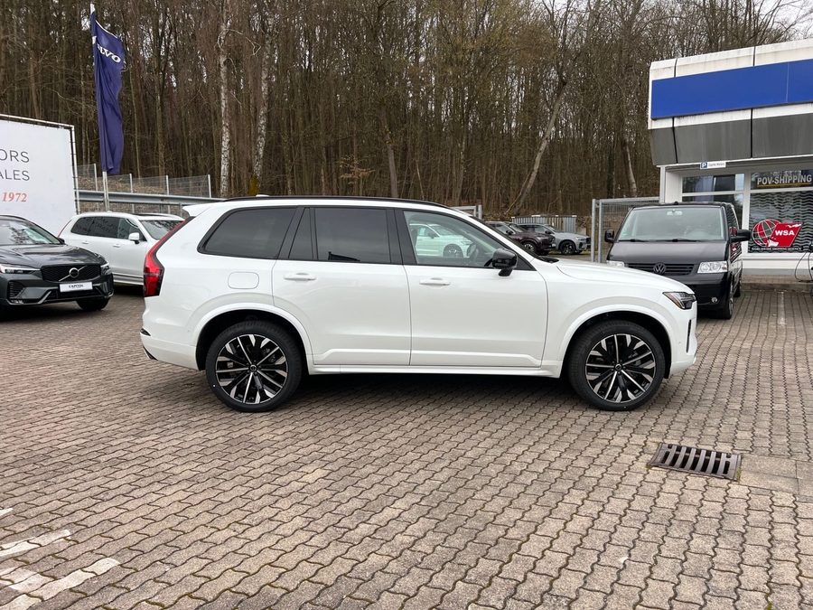2026 Volvo XC90 B6 AWD Ultra Dark 13331713 - Capitol Motors
