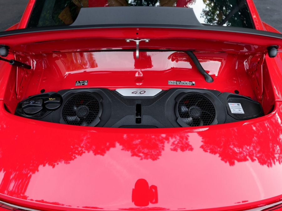 2024 Porsche 911 GT3 Touring