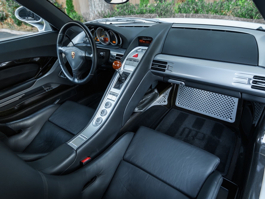 2004 Porsche Carrera GT