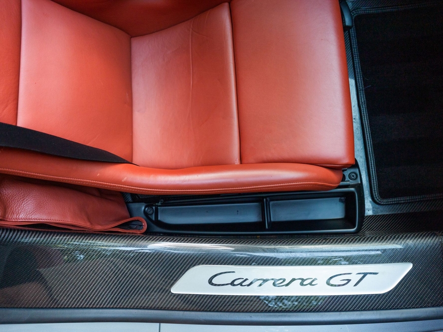 2004 Porsche Carrera GT