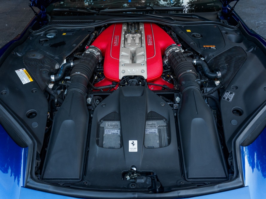 2022 Ferrari 812 GTS