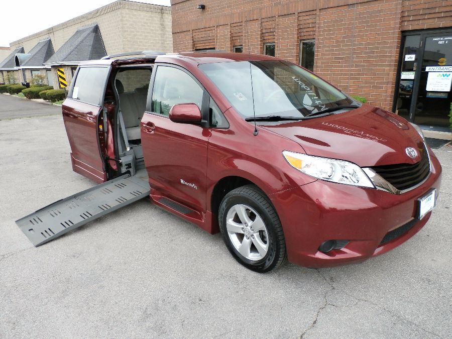 Wheelchair Vans in Plainfield, IL Chicago MobilityWorks