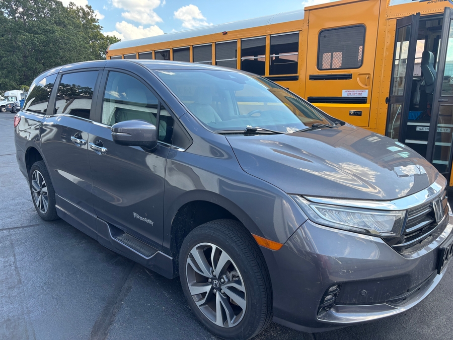 PRE OWNED 2023 Honda Odyssey Touring