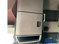 Vehicle Image Thumbnail
