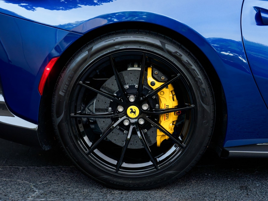 2022 Ferrari 812 GTS