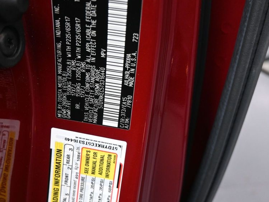 New 2026 Toyota Sienna XLE Base