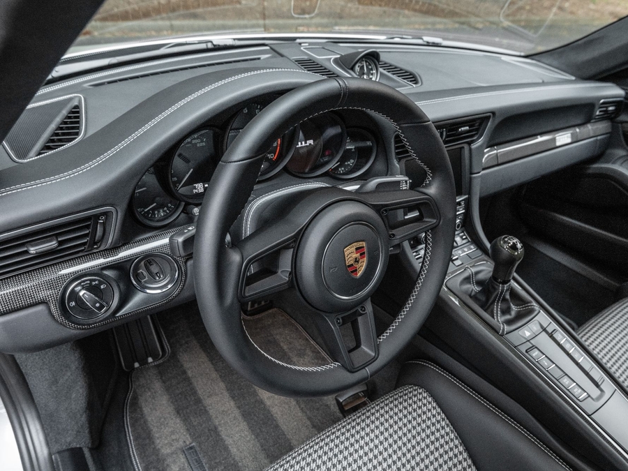 2016 Porsche 911