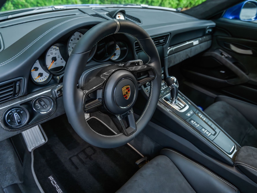 2019 Porsche 911 GT2 RS