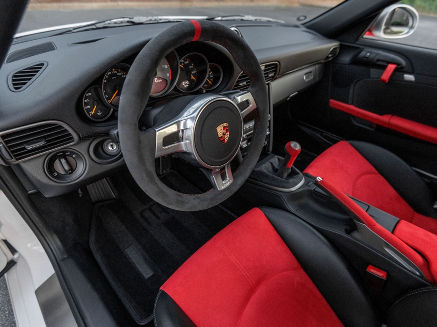 2011 Porsche 911 GT3 RS 4.0