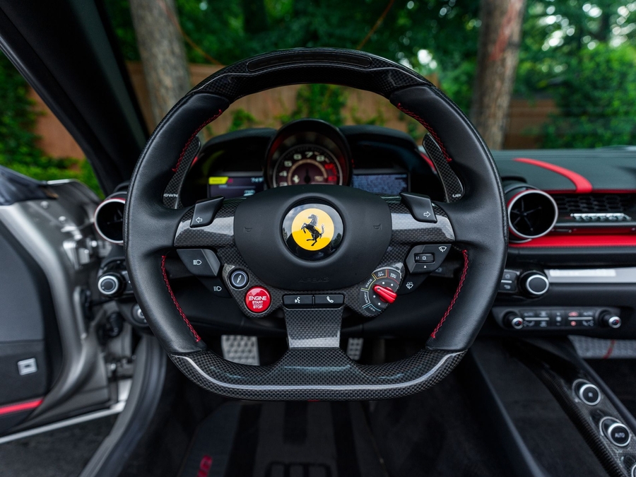 2022 Ferrari 812 GTS