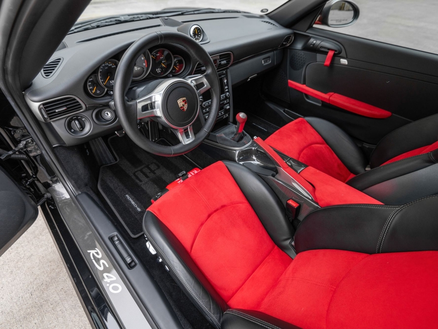 2011 Porsche 911 GT3 RS 4.0