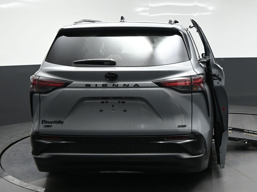 New 2026 Toyota Sienna XSE Sport