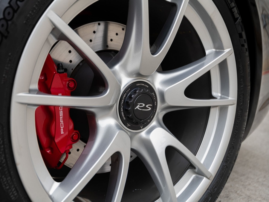 2011 Porsche 911 GT3 RS 4.0