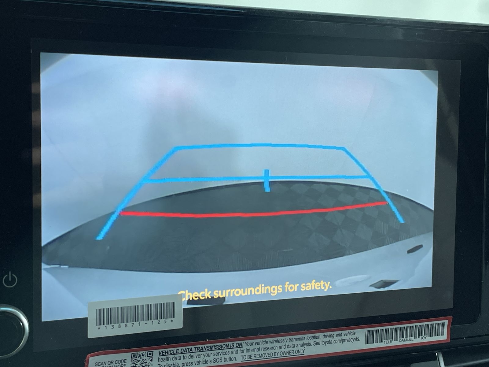 2025 Toyota Sienna LE - Photo 18